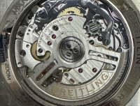 这块百年灵机械计时系列，陪我截取分秒间的光