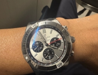 这块百年灵机械计时系列，陪我截取分秒间的光