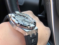 艾美Aikon 38mm潜水腕表