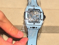 一看看中天蓝色