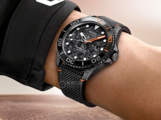 美度领航者系列M042.431.77.081.00