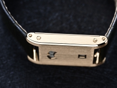 卡地亚坦克系列坦克黄金款