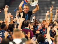 欧冠冠军教练恩里克，戴什么腕表？