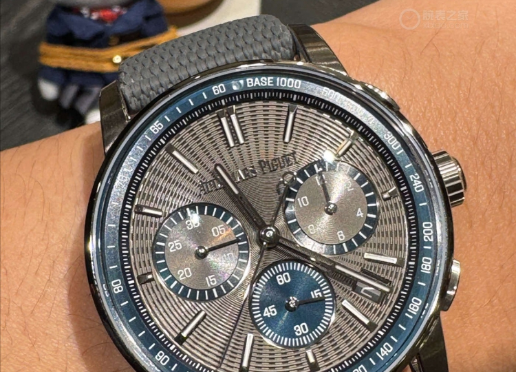 喜提第一只新配色  爱彼 CODE 11.59首发