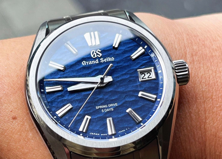 没想到是它让我最心动  冠蓝狮諏訪湖首发