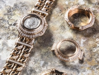 蕾哈娜男友ASAP戴宝格丽腕表，出席雷朋活动