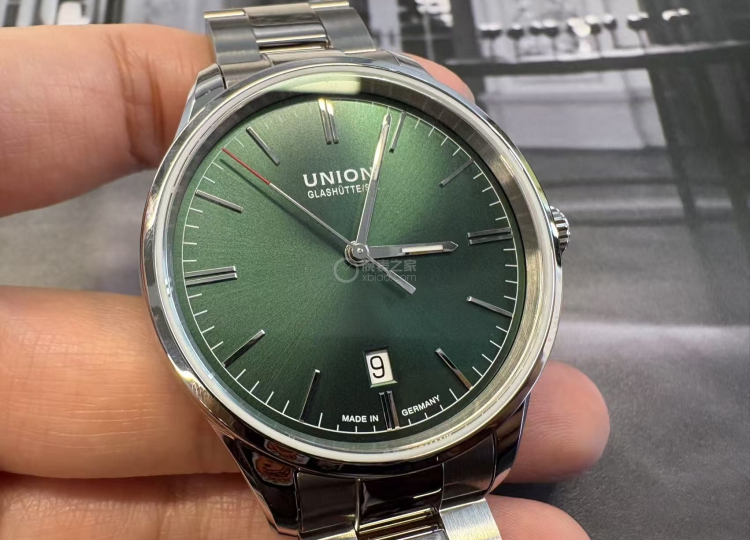 宇联维罗大爱绿色  最有性价比的入门级德表？