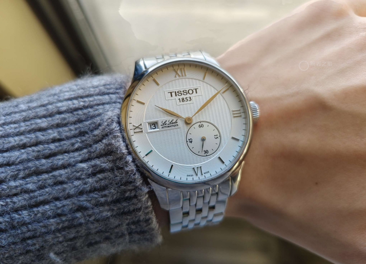 感受小三针的独特魅力  天梭经典系列佩戴感受