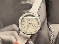 一块有个性的腕表，万宝龙冰川系列134025