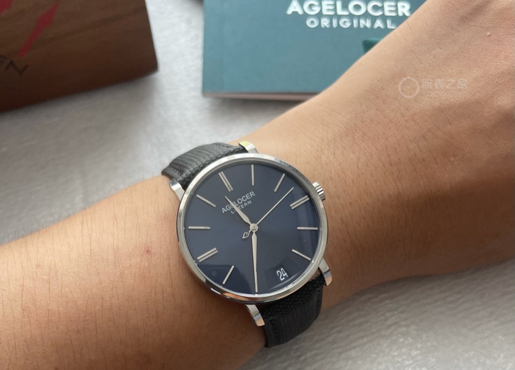 意想不到的经典简约  艾戈勒布达佩斯大日历