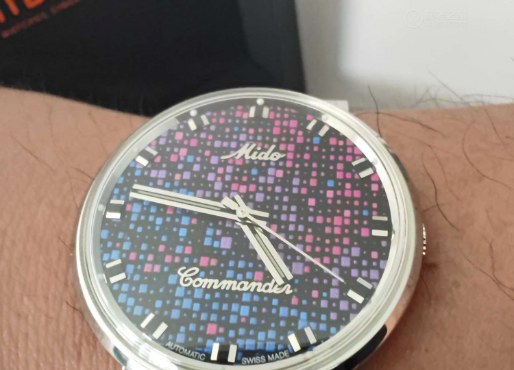 2025年的第八支表  绚烂花火美度指挥官