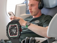 英国国脚帕尔默戴理查米尔参加比赛