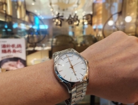 带着汉米尔顿爵士双历赴约