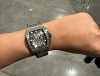 HUBLOT 642.NX.0170.RX 认证贴