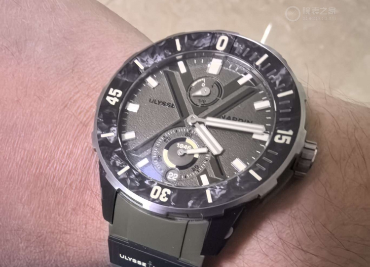 为数不多的绿盘  雅典表潜水OPS款