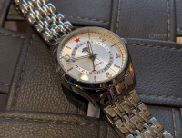 一只正装表的设计功力：经典系列66周年纪念