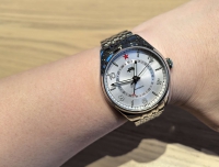 一只正装表的设计功力：经典系列66周年纪念