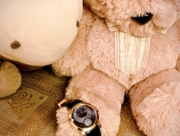 我的宴会专属利器——海瑞温斯顿静夜系列大日历玫瑰金黑盘