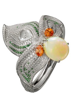 卡地亚 创意宝石腕表