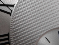 我的第一块表康斯登FC235，玑镂玑镂纹对比