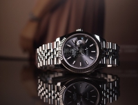 发几张手里腕表的照片，跟大家分享腕表和腕表的拍摄