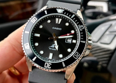  百元潜水表，或许才是“沉默的大多数”