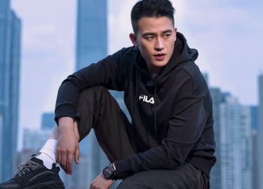 跟随欧豪的步伐，感受爱勒联名赛车表原创力量