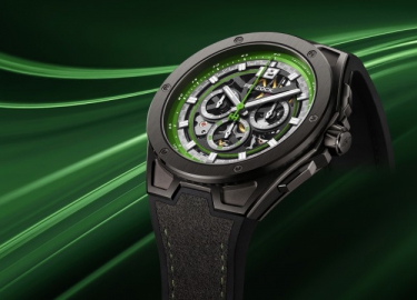 孔雀全新探索系列・极速，向赛车文化致敬，风驰电掣，激情燃烧