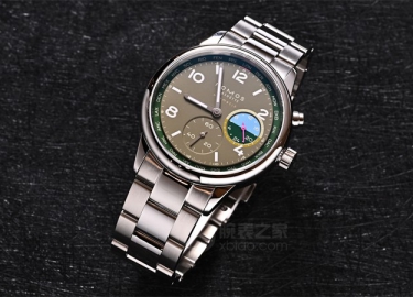 生机盎然 NOMOS校园俱乐部系列创新自动机芯环球行者丛林腕表