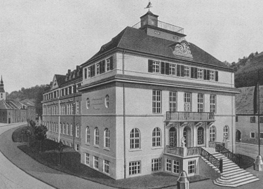 匠铸辉煌 智启新程 致敬格拉苏蒂制表艺术180周年 