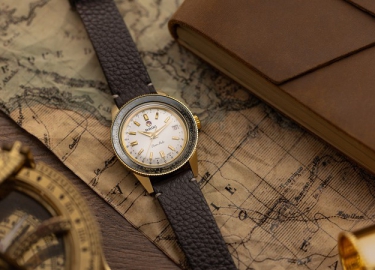 老钱格调 松弛漫游 Captain Cook库克船长Over-Pole世界时腕表焕新上市