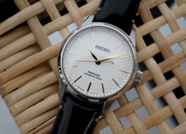 精工推出Presage Classic Series无釉有田烧陶瓷SPB497腕表