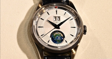 它显然比劳力士纵航者更加文艺！