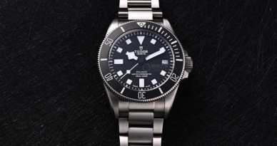 它的确比劳力士海使香太多！