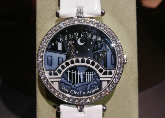 老婆看见眼睛都亮了 入手梵克雅宝情人桥