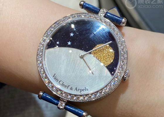 疫情影响礼物买少了 妇女节送她块梵克雅宝