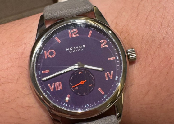 开开心心喜提紫盘  NOMOS限量款入手