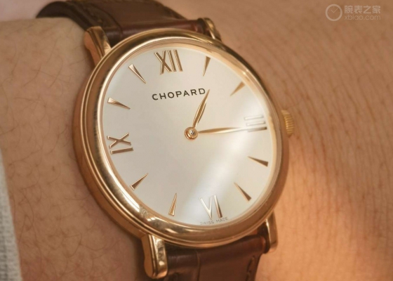 大吉大利金表破岁  萧邦 CLASSIC 163154-5201