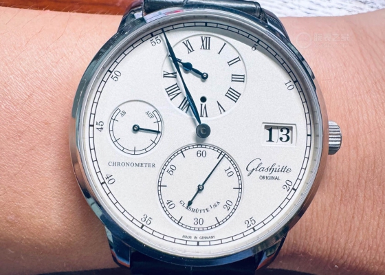 我理想的正装表选择  格拉苏蒂议员天文台规范针