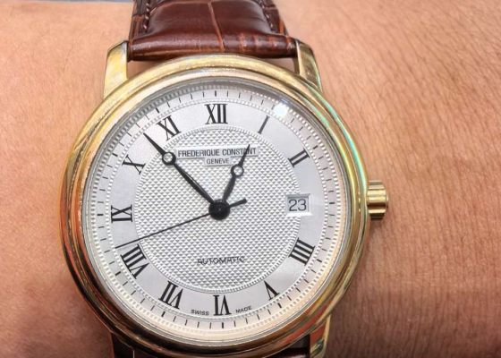 玩的就是小众表款  康斯登百年典雅系列  