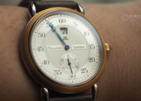 我的艾美跳时表  当复古机芯邂逅跳时魔法