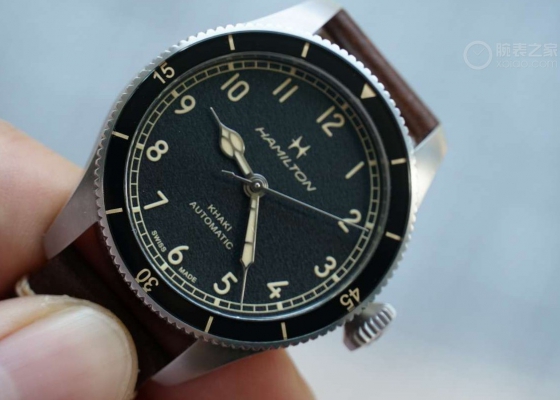 粗狂的外形很适合我  汉米尔顿卡其航空