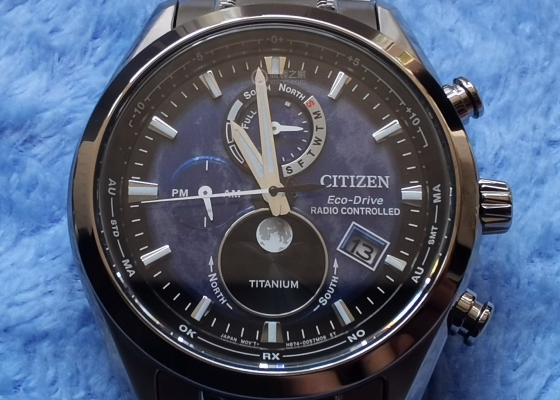 光动能电波月相表  西铁城BY1010-81L