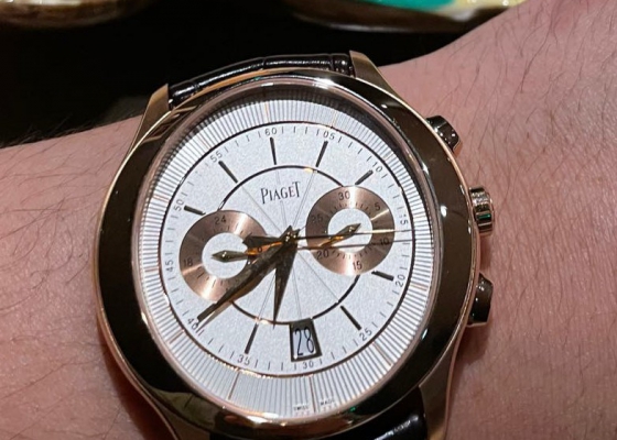 完美的诠释形态多元  伯爵 BLACK TIE PIAGET GOUVERNEU