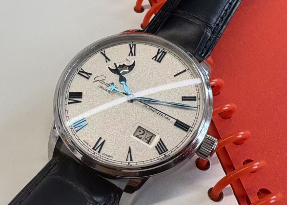 送自己格拉苏蒂原创议员  细细品味质感十足