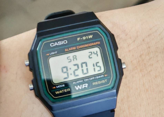 朴实无华的人民干大事专用 卡西欧F—91W