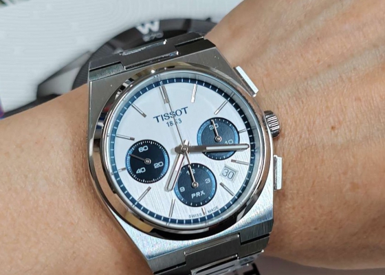 不再犹豫出手拿下  天梭PRX超级玩家