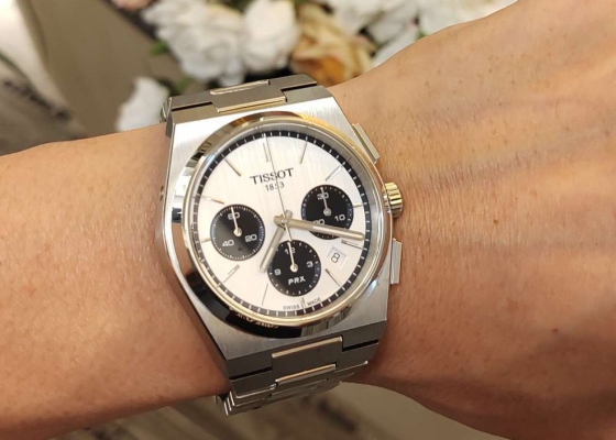 带着它领略西餐的浪漫  天梭 经典 PRX超级玩家