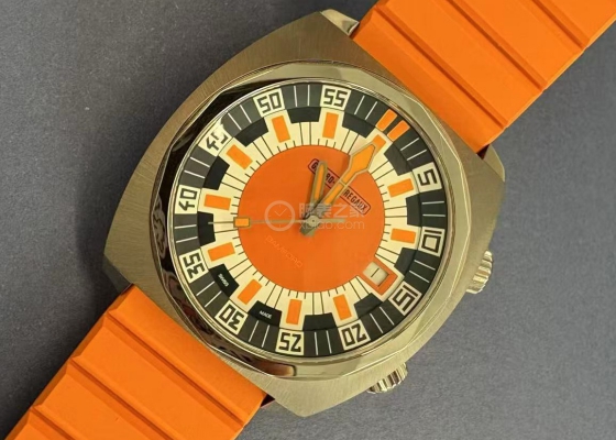 橘子汽水！这个颜色我大爱  GP芝柏表 DEEP DIVER 