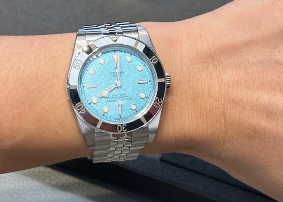 79000极境蓝首提  帝舵 碧湾 54 型